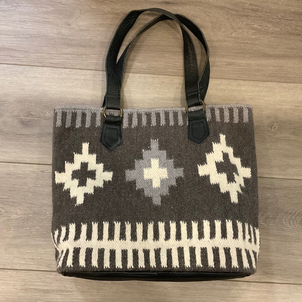 SCULLY Women's Southwestern Woven Handbag Tote - Picture 3 of 9